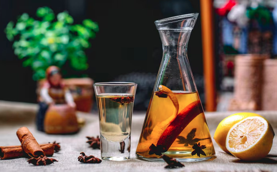 Traditionelle Heilkraft: Warum Sie einen hochwertigen Magenbitter im Haus haben sollten