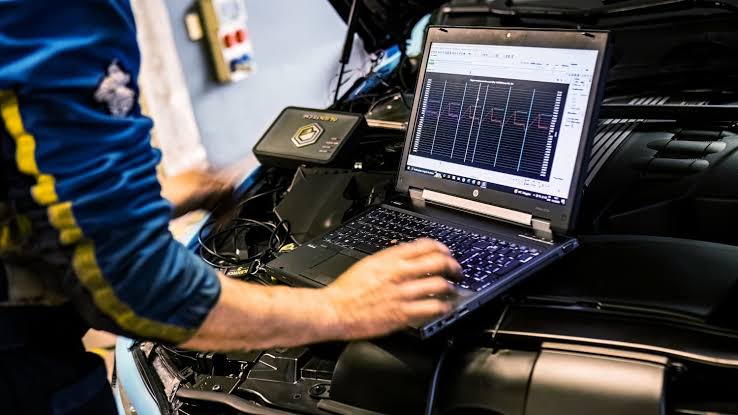 Die 5 besten Steuergeräte-Tuning-Services in Neubrandenburg – Motorsoftware für individuelle Leistung anpassen